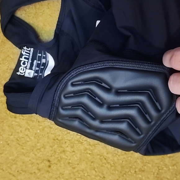 Adidas techfit Women's Size Medium NWT Padded Sides - Softball, Impact Sports - Picture 9 of 15